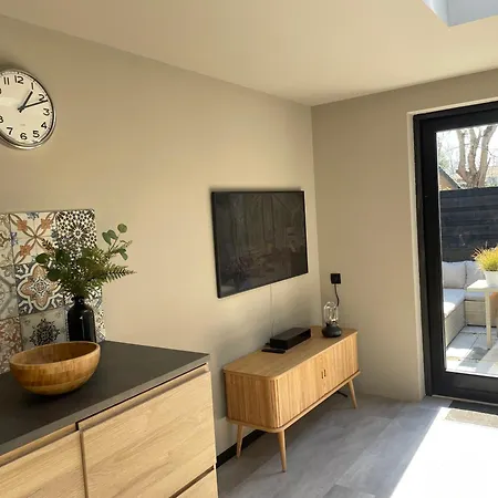 Lejlighed Modern Guest House.