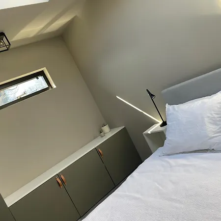 Modern Guest House. *